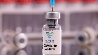 File photo of a vial labelled 'Sinopharm COVID-19 Vaccine' (REUTERS/Dado Ruvic/Illustration)