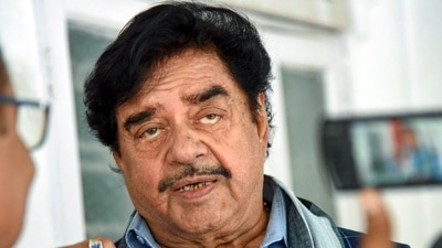 TMC leader and Bollywood actor Shatrughan Sinha. (PTI file) TMC leader and Bollywood actor Shatrughan Sinha. (PTI file)