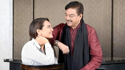 Sonakshi Sinha on father Shatrughan Sinha's victory. Sonakshi Sinha on father Shatrughan Sinha's victory.