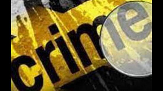 The accused clicked obscene pictures of her and forced her to visit his place at night. After she refused to come, the accused threatened to viral her pictures, which he had taken, the Ludhiana woman alleged. (HT FILE)