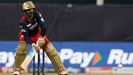 Royal Challengers Bangalore's Dinesh Karthik hits a shot during the IPL 2022 match against Delhi Capitals(IPL Twitter)