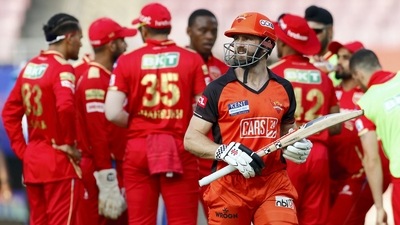 Kane Williamson, captain of Sunrisers Hyderabad walks towards the pavilion after being dismissed. (IPL) Kane Williamson, captain of Sunrisers Hyderabad walks towards the pavilion after being dismissed. (IPL)