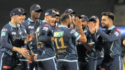 Pune: Mohammed Shami of Gujarat Titans celebrates with teammates after the wicket of Robin Uthappa of Chennai Super Kings, during the Indian Premier League 2022 cricket match between Gujarat Titans and Chennai Super Kings, at the MCA International Stadium, in Pune, Sunday, April 17, 2022. (Sportzpics/PTI Photo)(PTI04_17_2022_000195B) (PTI) Pune: Mohammed Shami of Gujarat Titans celebrates with teammates after the wicket of Robin Uthappa of Chennai Super Kings, during the Indian Premier League 2022 cricket match between Gujarat Titans and Chennai Super Kings, at the MCA International Stadium, in Pune, Sunday, April 17, 2022. (Sportzpics/PTI Photo)(PTI04_17_2022_000195B) (PTI)