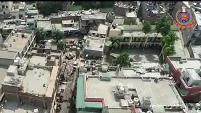 Delhi Police patrolling in south Delhi areas using drone camera.&nbsp; (Twitter/@DCPSEastDelhi)