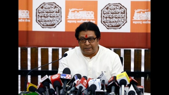 Raj Thackeray at a press conference at Navi peth in Pune on Sunday. (Rahul Raut/HT PHOTO)