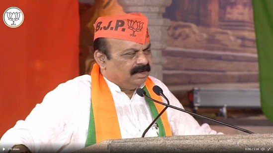 Bommai adressing BJP workers (ScreenGrab) Bommai adressing BJP workers (ScreenGrab)