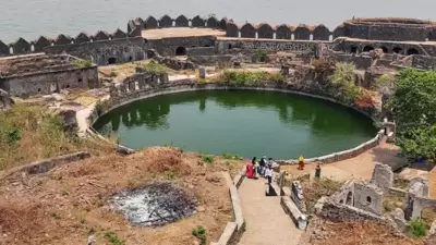 Murud Janjira Fort – Maharashtra: 165 km (103 mi) south of Mumbai lies a fort called Murud Janjira Fort which is situated on an island just off the coastal town of Murud. (Instagram/@unseensafar) Murud Janjira Fort – Maharashtra: 165 km (103 mi) south of Mumbai lies a fort called Murud Janjira Fort which is situated on an island just off the coastal town of Murud. (Instagram/@unseensafar)