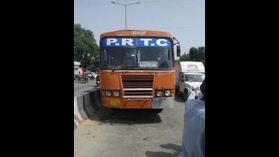 Mohit Kumar, DSP, Dirba, said the students were trying to cross the road through an illegal cut on the divider when the PRTC bus hit them. It was going to Sangrur from Kaithal. (HT File/ Representational image)