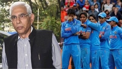 Vinod Rai; Indian women's team after the 2017 World Cup final