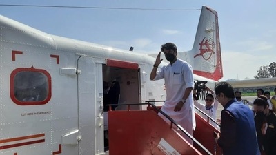 Union civil aviation minister Jyotiraditya Scindia boards the Dornier-228 aircraft on its maiden commercial flight from Dibrugarh in Assam to Pasighat in Arunachal Pradesh. (Twitter) Union civil aviation minister Jyotiraditya Scindia boards the Dornier-228 aircraft on its maiden commercial flight from Dibrugarh in Assam to Pasighat in Arunachal Pradesh. (Twitter)