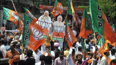 The trouble began with the erection of a flagpole by the BJP near the Jubilee Club, where Ganesh was residing, on April 6. (HT)