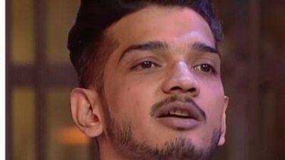 Munawar Faruqui revealed that his mother died by suicide and everyone got emotional on the show.