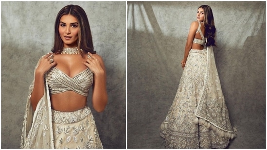 The gorgeous Tara Sutaria recently made a stylish appearance on the grand finale of the show India's Got Talent with Heropanti 2 co-star Tiger Shroff. The actor stunned in a gorgeous ivory lehenga set by ace designer Manish Malhotra.(Instagram/@tarasutaria)