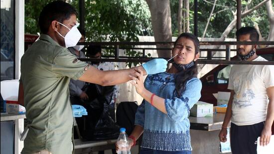 The Union health ministry on Monday sent a letter to the Kerala government requesting it to release Covid-19 data daily instead of a weekly round-up. (ANI PHOTO.)