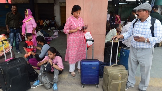 The Sarvodaya Driver Association Delhi, which has members who drive for cab aggregators, said it will be an "indefinite" strike.(PTI)