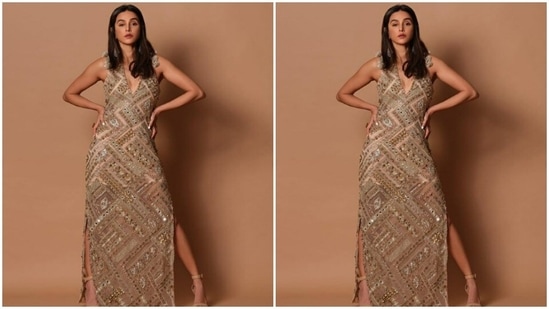 Shibani’s sleeveless gown featured a midriff-baring neckline, intricate work in silver and golden resham threads and mirrors, and tassels at her shoulders.(Instagram/@shibanidandekar)