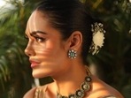 Esha Gupta is an absolute fashionista. The actor keeps slaying fashion goals on a daily basis – be it a casual attire or an ethnic ensemble. A day back, Esha shared yet another slew of pictures of herself from one of her recent fashion photoshoots and it is giving us major cues on how to merge style and class into a stunning outfit.(Instagram/@egupta)