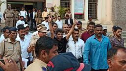 On Tuesday, when some other police stations from Kolhapur, Akot and Buldhana applied to the metropolitan magistrate court for Sadavarte’s custody, the Gamdevi police said that they need his custody for five more days (Hindustan Times)