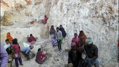 Sources in the district administration said that the villagers were lured by the mica-mining mafia to extract mica illegally and that they don’t adhere to safety norms. (Picture for representation) Sources in the district administration said that the villagers were lured by the mica-mining mafia to extract mica illegally and that they don’t adhere to safety norms. (Picture for representation)