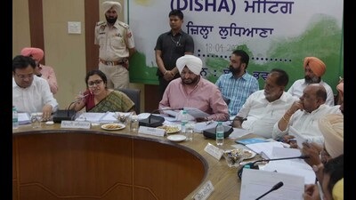 Congress MP Ravneet Singh Bittu (centre) writes to PM Narendra Modi opposing demand for Rajoana’s release (HT File) Congress MP Ravneet Singh Bittu (centre) writes to PM Narendra Modi opposing demand for Rajoana’s release (HT File)