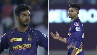 Shreyas Iyer was not pleased with Venkatesh Iyer's fielding effort. Shreyas Iyer was not pleased with Venkatesh Iyer's fielding effort.