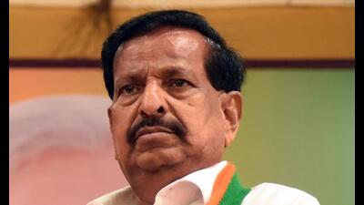 The Nationalist Congress Party Women held a morcha in Vashi on Tuesday demanding the arrest of BJP MLA Ganesh Naik (in pic). (HT FILE PHOTO) The Nationalist Congress Party Women held a morcha in Vashi on Tuesday demanding the arrest of BJP MLA Ganesh Naik (in pic). (HT FILE PHOTO)