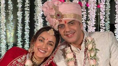 Cyrus Sahukar got married to his girlfriend Vaishali Malahara in Alibag Cyrus Sahukar got married to his girlfriend Vaishali Malahara in Alibag