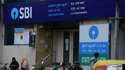 SBI recruitment:11 vacancies of specialist cadre officer on offer, details here (Mint)