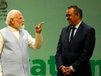 Prime Minister Narendra Modi talks with WHO director-general Tedros Adhanom Ghebreyesus during the Global Ayush Investment and Innovation Summit 2022 in Gandhinagar on Wednesday.(AP) Prime Minister Narendra Modi talks with WHO director-general Tedros Adhanom Ghebreyesus during the Global Ayush Investment and Innovation Summit 2022 in Gandhinagar on Wednesday.(AP)