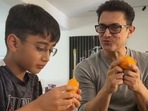 Aamir Khan and Azad Rao Khan enjoy mangoes. Aamir Khan and Azad Rao Khan enjoy mangoes.