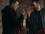 Akshay Kumar, Ajay Devgn and Shah Rukh Khan in the new Vimal ad. Akshay Kumar, Ajay Devgn and Shah Rukh Khan in the new Vimal ad.