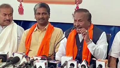Former minister K S Eshwarappa, who recently resigned over corruption charges, slammed the Congress party over its worker being present in front of the Hubballi police station where the violence broke out. (ANI) Former minister K S Eshwarappa, who recently resigned over corruption charges, slammed the Congress party over its worker being present in front of the Hubballi police station where the violence broke out. (ANI)