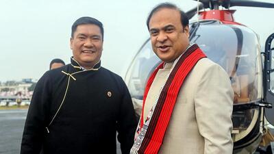 Itanagar, Feb 20 (ANI): Arunachal Pradesh Chief Minister Pema Khandu welcomes Assam Chief Minister Himanta Biswa Sarma, at Naharlagun, in Itanagar on Sunday. Assam CM is scheduled to attend the 36th Statehood celebration programme of Arunachal Pradesh. (ANI Photo) (ANI) Itanagar, Feb 20 (ANI): Arunachal Pradesh Chief Minister Pema Khandu welcomes Assam Chief Minister Himanta Biswa Sarma, at Naharlagun, in Itanagar on Sunday. Assam CM is scheduled to attend the 36th Statehood celebration programme of Arunachal Pradesh. (ANI Photo) (ANI)