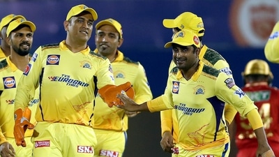 MS Dhoni of Chennai Super Kings celebrates with teammates (IPL) MS Dhoni of Chennai Super Kings celebrates with teammates (IPL)