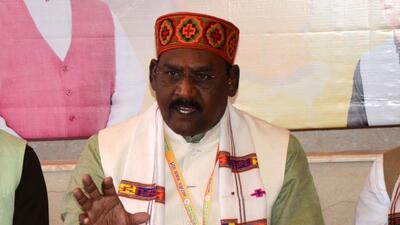 BJP’s SC Morcha national president Lal Singh Arya addressing the media in Shimla on Wednesday. (Deepak Sansta/HT)