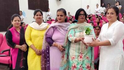 Faculty members during the seminar organised at Government College for Girls (GCG), Ludhiana, on April 20. (HT PHOTO)