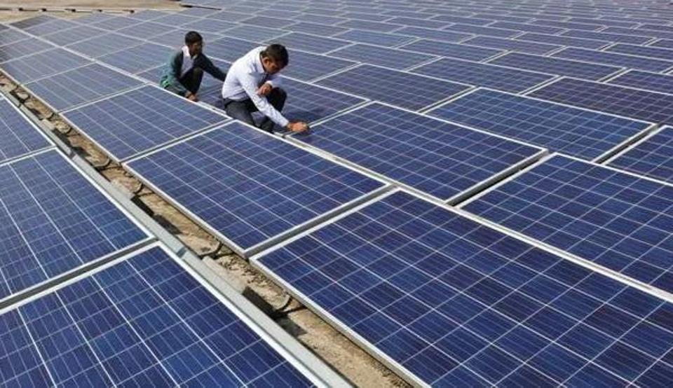 An analysis by Climate Risks Horizons, a policy research organisation, shows that there has been a slippage of about 52 GW (solar and wind, as of April) in India’s goal of 175 GW of renewable energy by 2022. An analysis by Climate Risks Horizons, a policy research organisation, shows that there has been a slippage of about 52 GW (solar and wind, as of April) in India’s goal of 175 GW of renewable energy by 2022. 