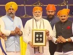 PM Modi releases a commemorative coin and postage stamp on the occasion of the 400th Parkash Purab celebrations at Red Fort, Delhi. PM Modi releases a commemorative coin and postage stamp on the occasion of the 400th Parkash Purab celebrations at Red Fort, Delhi.