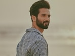 Shahid Kapoor is hyped up for the upcoming release of his film Jersey. The sports drama, which also stars Mrunal Thakur and Shahid's father, Pankaj Kapur, is scheduled to hit the screens on April 22. The star is promoting the movie in full swing with his co-stars, and even his sartorial choices for the promotions have caught the internet's eyes. Most recently, Shahid arrived for the special screening of Jersey, and his outfit has already become the talk of the town.(Instagram/@shahidkapoor)