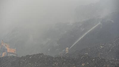 There have been at least three fire incidents at the landfill in the last month, starting from March 28. (Raj K Raj/HT) There have been at least three fire incidents at the landfill in the last month, starting from March 28. (Raj K Raj/HT)