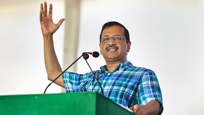 Delhi chief minister Arvind Kejriwal addresses a gathering during the 'Raitha Samavesha' (Farmer Convention), in Bengaluru,&nbsp; (PTI)