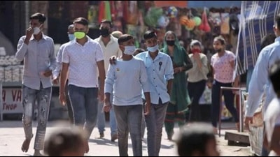 The daily Covid-19 cases’ count crossed the 200 mark after 47 days in Uttar Pradesh, where 205 more people tested positive on Thursday (HT File Photo) The daily Covid-19 cases’ count crossed the 200 mark after 47 days in Uttar Pradesh, where 205 more people tested positive on Thursday (HT File Photo)