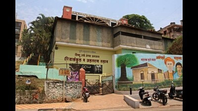 The Appasaheb Jagtap swimming pool at Dhankawdi has been shut by the PMC. (Ravindra Joshi/HT PHOTO) The Appasaheb Jagtap swimming pool at Dhankawdi has been shut by the PMC. (Ravindra Joshi/HT PHOTO)