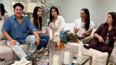 Sajid Khan, Bhavana Pandey, Maheep Kapoor, Seema Khan, and Farah Khan. Sajid Khan, Bhavana Pandey, Maheep Kapoor, Seema Khan, and Farah Khan.
