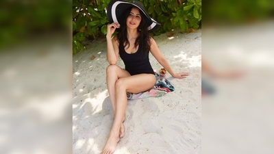 Katrina Kaif stretched her toned legs and struck a stunning pose for the camera. (Instagram/@katrinakaif)