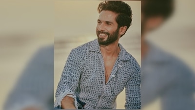Shahid's jacket is made from a blue and white knitted fabric. It features notch lapel collars, an oversized fitting, long sleeves, loop button-up details on the front, fringes on the hem and cuffs, intricate hand detailing, and striped patch pockets in white, grey, light blue and indigo shades. (Instagram/@shahidkapoor) Shahid's jacket is made from a blue and white knitted fabric. It features notch lapel collars, an oversized fitting, long sleeves, loop button-up details on the front, fringes on the hem and cuffs, intricate hand detailing, and striped patch pockets in white, grey, light blue and indigo shades. (Instagram/@shahidkapoor)