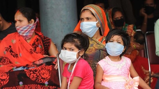 Most experts see a direct correlation between the removal of the mask mandate in Delhi, on April 2, and the increase in cases. (HT File Photo)