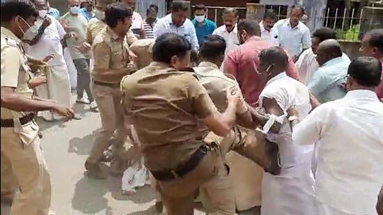 Police personnel and Congress workers engage in a clash during their protest against the K Rail project, in Thiruvananthapuram on Thursday. (ANI)