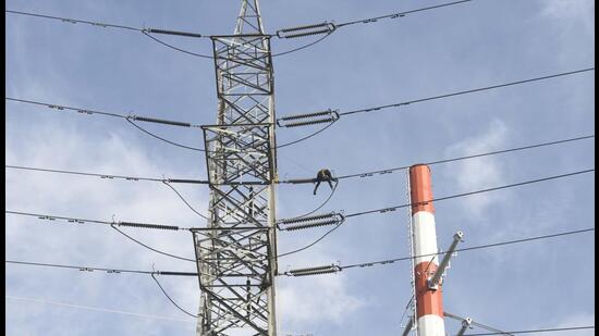 Additional chief secretary (power) PK Das said that after the third wave of the pandemic subsided this year, there has been a massive surge in economic and urbanisation activities due to which the power demand increased in the state. (Representative image/HT Archive) Additional chief secretary (power) PK Das said that after the third wave of the pandemic subsided this year, there has been a massive surge in economic and urbanisation activities due to which the power demand increased in the state. (Representative image/HT Archive)