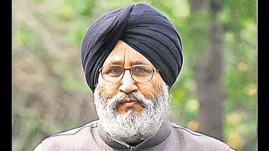 The Shiromani Akali Dal (SAD) on Thursday asked chief minister Bhagwant Singh Mann to stop issuing arrest warrants against farmers who had failed to repay their loans because of deteriorating financial conditions due to crop failure and sharp increase in input cost.